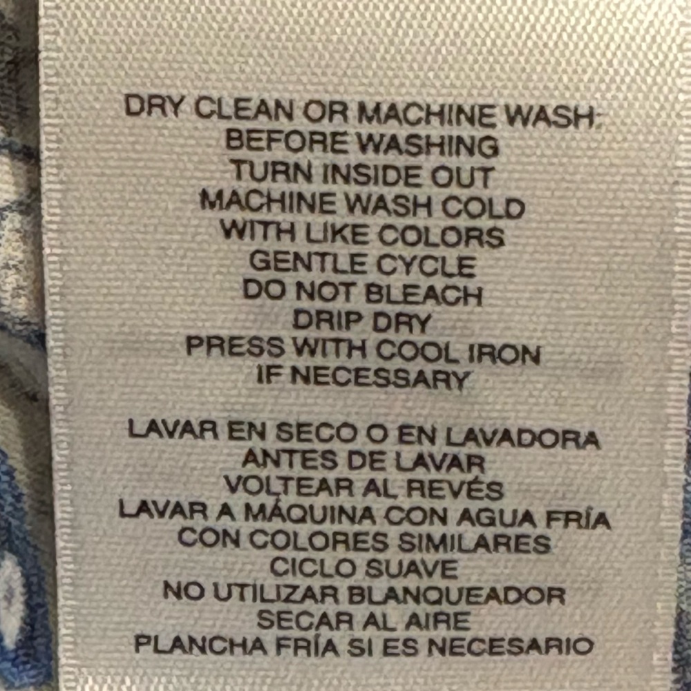 Kasper Paisley Sleeveless Blouse Size Medium. Stretch, colorful, office, summer - Picture 7 of 12